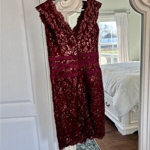 Tadashi Shoji Wine Red Lace & Sequin V-Neck Midi Dress